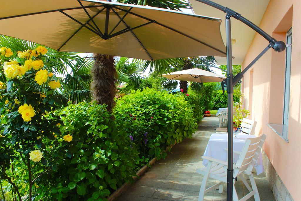 Apartments Anicic Ičići Kültér fotó
